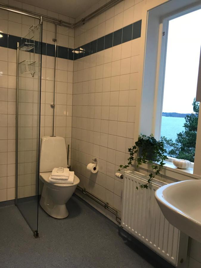 Sjoevillan B&B Vaxholm Extérieur photo
