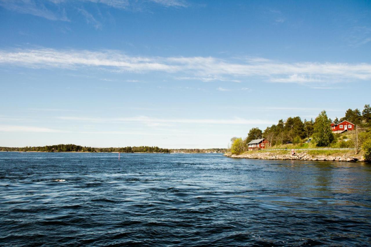 Sjoevillan B&B Vaxholm Extérieur photo